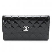 シャネル CHANEL 長財布 三つ折り 財布 ブリリアント パテント キルティングレザー/マトラッセ ブラック A48693 Y07557 94305/PATENT BLACK