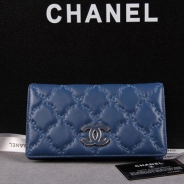 シャネル 長財布 CHANEL 財布 二つ折り  マトラッセ  ラムスキン ブルー A61667