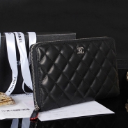 CHANEL（シャネル）ラムスキン マトラッセ ラウンド長財布 A48982 ブラック