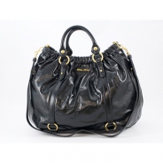 ミュウミュウ(miumiu) - RR1708VIT.LUX NER　ショルダー付きハンドバッグ