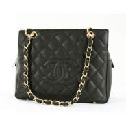 シャネル CHANEL マトラッセライン キャビアスキン ショルダーバッグ ブラック A18004