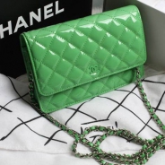 CHANEL(シャネル)/チェーンウォレット/ショルダーバッグ/ライトグリーン/エナメル/A33814-12