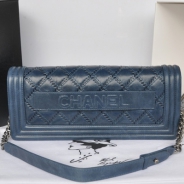 シャネル CHANEL ラムスキン ショルダーバッグ ブルー A66381
