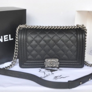 CHANEL　シャネル　ボーイシャネル チェーンショルダーバッグ　マトラッセ　A67086-1 ヴィンテージ金具