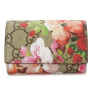 グッチ キーケース GUCCI 6連フック GGブルームス フラワープリント PVC/GGスプリームキャンバス ベージュ 410084 KU2IN 8693