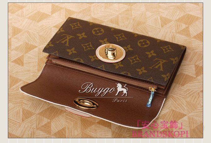 ルイヴィトン ルイヴィトン LOUIS VUITTON モノグラム ポルトフォイユボエシ M63220