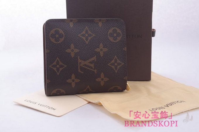 ルイヴィトン コンパクトジップ モノグラム M61667 CA1024 44704 財布 ルイヴィトン　LOUIS VUITTON