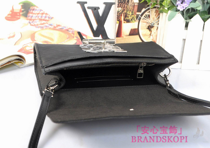 ルイヴィトン LOUIS VUITTON エピ ルイーズ ショルダー バッグ コライユ クラッチ M41105 