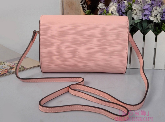 ルイヴィトン LOUIS VUITTON エピ ルイーズ ショルダー バッグ コライユ クラッチ M41105