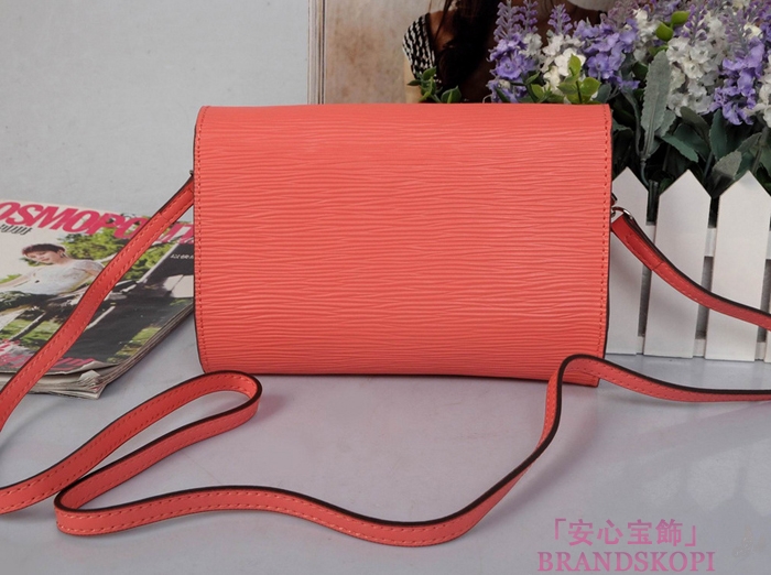 ルイヴィトン LOUIS VUITTON エピ ルイーズ ショルダー バッグ コライユ クラッチ M41105
