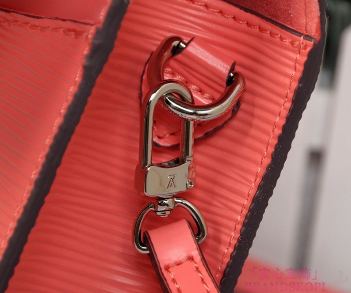 ルイヴィトン LOUIS VUITTON エピ ルイーズ ショルダー バッグ コライユ クラッチ M41105