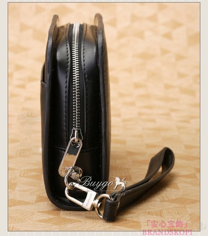ルイヴィトン(LOUIS VUITTON) タイガ バイカル セカンドバッグ　アルドワーズ M30182