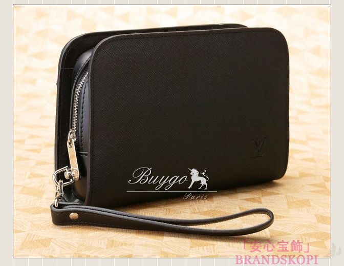 ルイヴィトン(LOUIS VUITTON) タイガ バイカル セカンドバッグ　アルドワーズ M30182