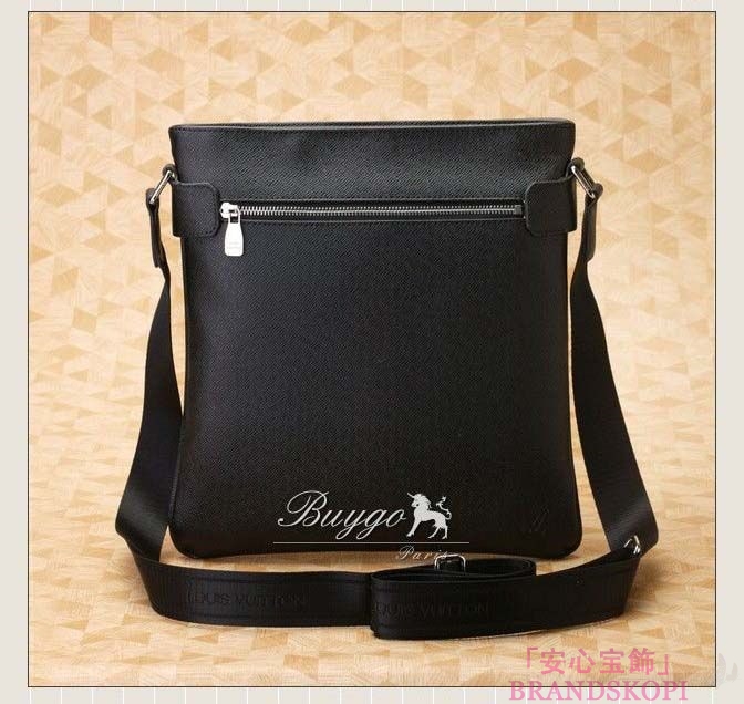 ルイヴィトン LOUIS VUITTON タイガ サシャ ショルダーバッグ グラシエ M32630