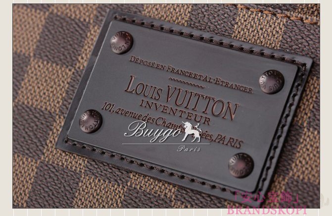 LOUIS VUITTON 【ルイヴィトン】ダミエ　ポシェットプラットブルックリンN41100　ショルダーバッグ