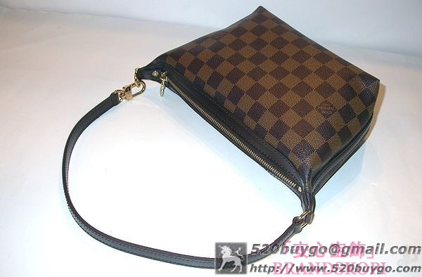 LOUIS VUITTON ルイヴィトン/ダミエ ポーチ イロヴォＰＭ N51996