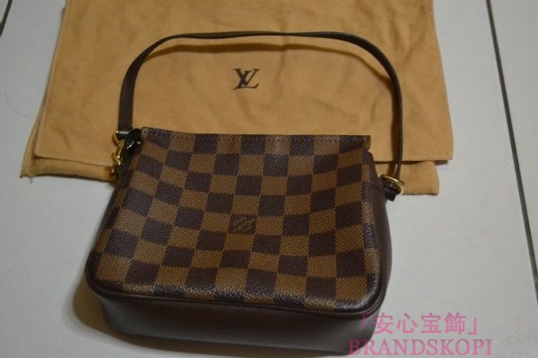 ルイヴィトン(LOUIS VUITTON) ダミエ トゥルース メイクアップ　アクセサリーポーチ N51982