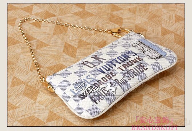 LOUIS VUITTONルイヴィトン　ダミエアズール　ポシェットミラＭＭ　　N63090
