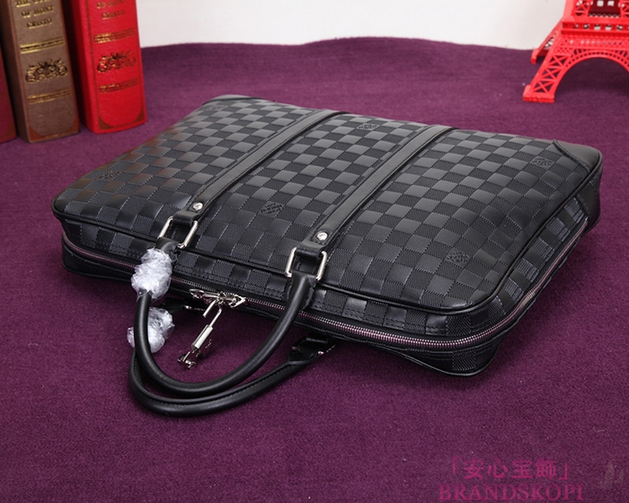 ルイヴィトン LOUIS VUITTON ダミエアンフィニ メテオール ポルト ドキュマンヴォワイヤージュ N41197
