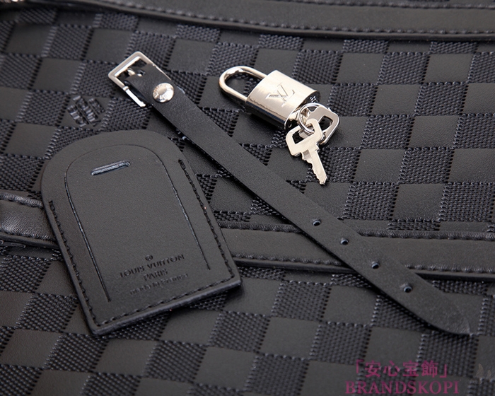 ルイヴィトン LOUIS VUITTON ダミエアンフィニ メテオール ポルト ドキュマンヴォワイヤージュ N41197