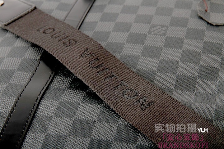 LOUIS VUITTON（ルイヴィトン）タダオ/トートバッグ/ダミエグラフィット(N51192)