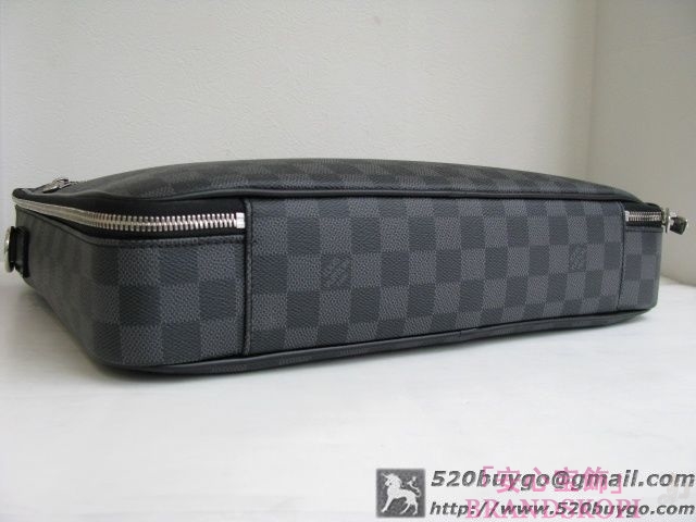 LOUIS VUITTON（ルイヴィトン）スティーブ/ダミエグラフィット/N58030