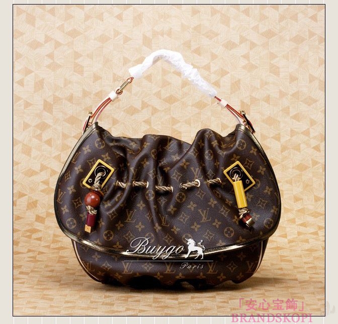 LOUIS VUITTON ルイヴィトン 2009年コレクション モノグラム カラハリGM PM ショルダーバッグ M97015 M97016