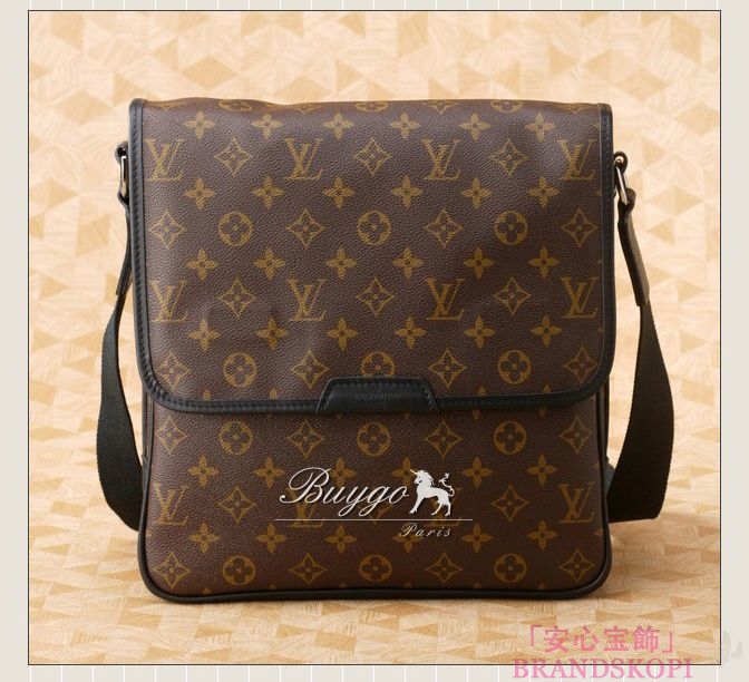 LOUIS VUITTON【ルイヴィトン】　M56715　バスMM　モノグラムマカサー　バッグ