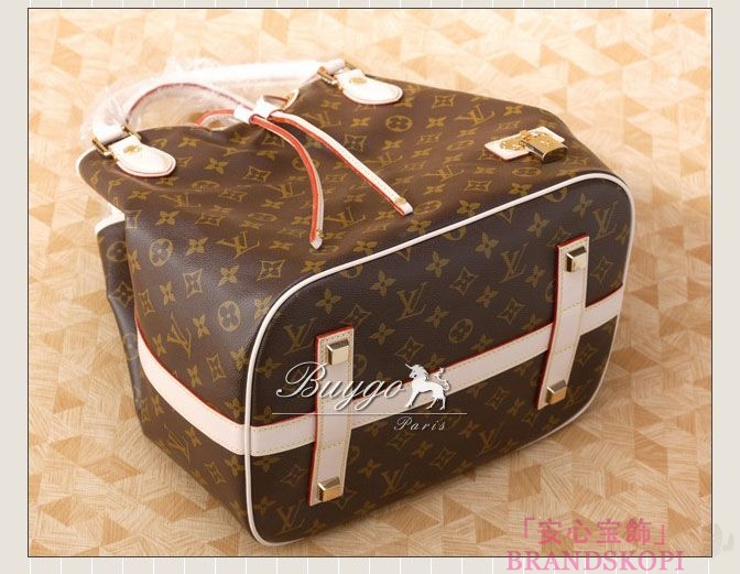 LOUIS VUITTON【ルイヴィトン】　Ｍ40372　ネオ　バッグ　モノグラム