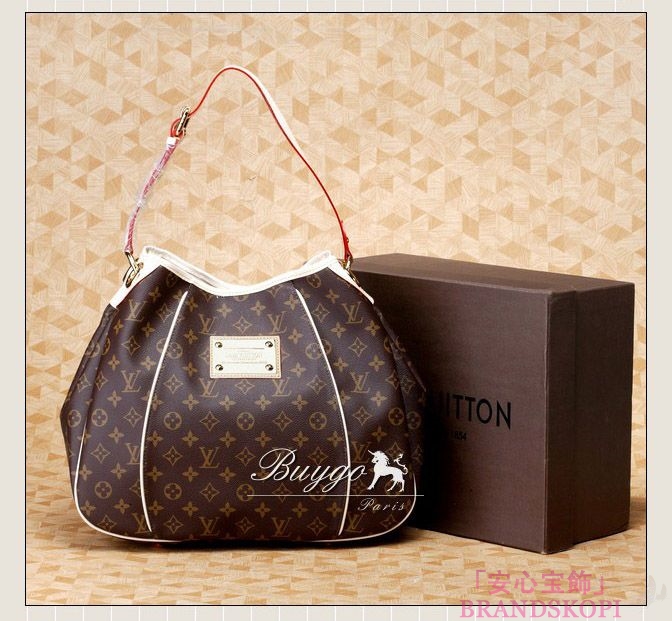 ルイヴィトン モノグラム テムズ ショルダーバッグM56381 M56382 M56383 M56384 新品