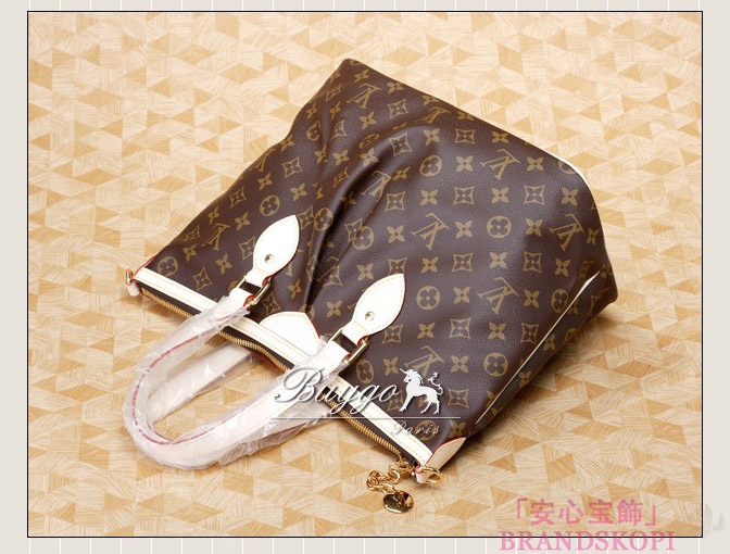 LOUIS VUITTON【ルイヴィトン】　M40145　パレルモPM　モノグラム　バッグ