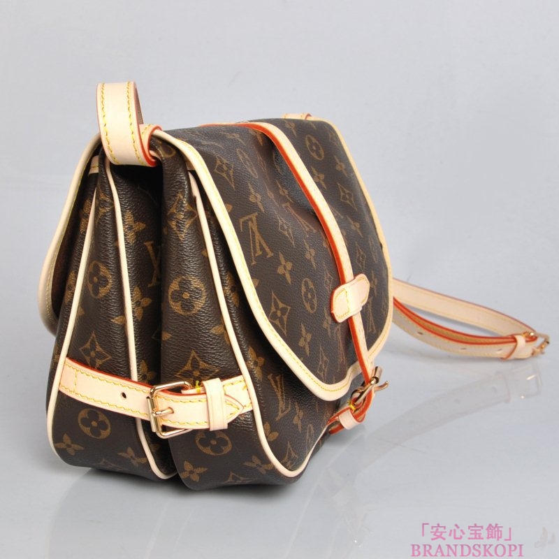ルイヴィトン　LOUIS VUITTON　ヴィトン　LV　モノグラム　バッグ　ショルダーバッグ　ソミュール30　M42256