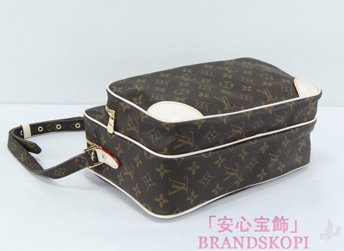 LOUIS VUITTON（ルイヴィトン）ナイル/ショルダーバッグ/モノグラム/M45244
