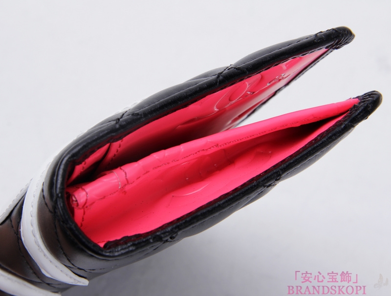 シャネル 長財布 シャネル カンボンライン 長財布 ブラック＆ホワイト A26717