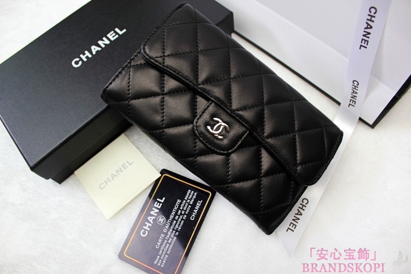 シャネル　CHANEL 長財布　3折　A31506　タイムレスクラシック　マトラッセ/ラムスキン　ブラック/ボルドー