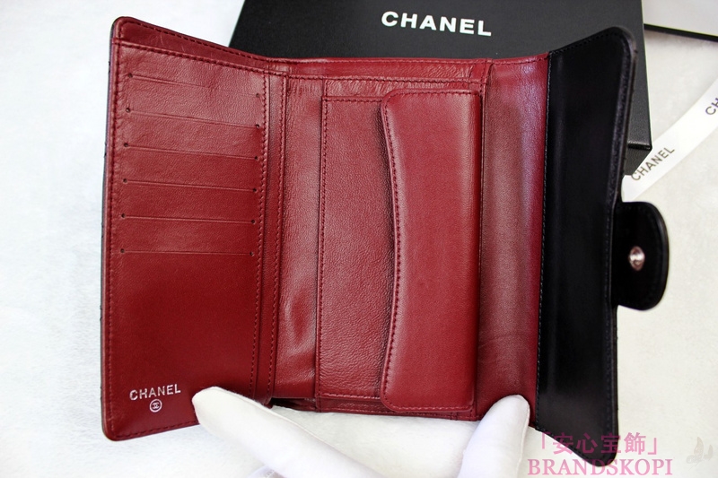 シャネル　CHANEL 長財布　3折　A31506　タイムレスクラシック　マトラッセ/ラムスキン　ブラック/ボルドー