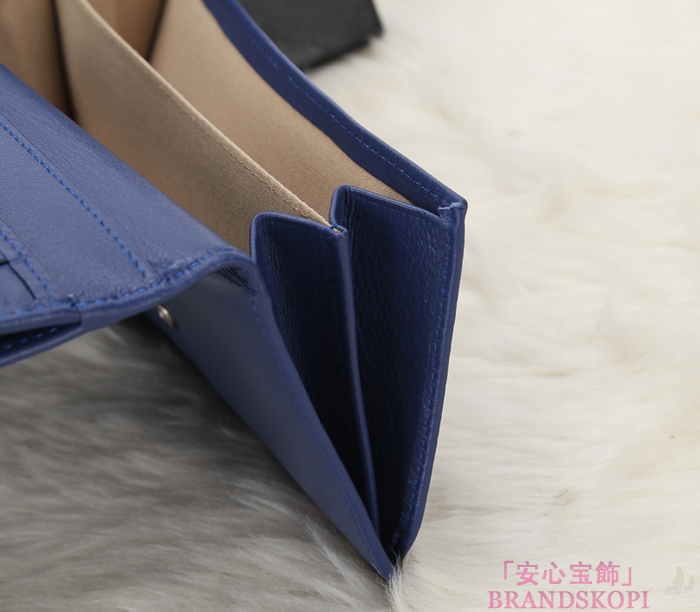 シャネル 財布 CHANEL Wホック長財布 ラムスキン ブルー A48983