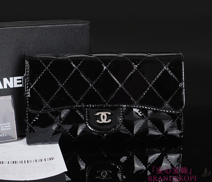シャネル CHANEL 長財布 三つ折り ココマーク マトラッセ キルティング エナメル ブラック A31506