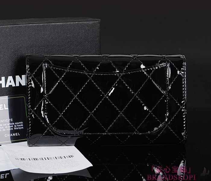 シャネル CHANEL 長財布 三つ折り ココマーク マトラッセ キルティング エナメル ブラック A31506