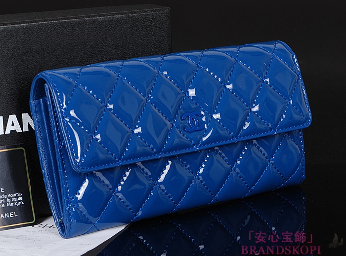シャネル 長財布 CHANEL シャネル 財布 二つ折りフラップ マトラッセ キルティング エナメル ブルー A50096