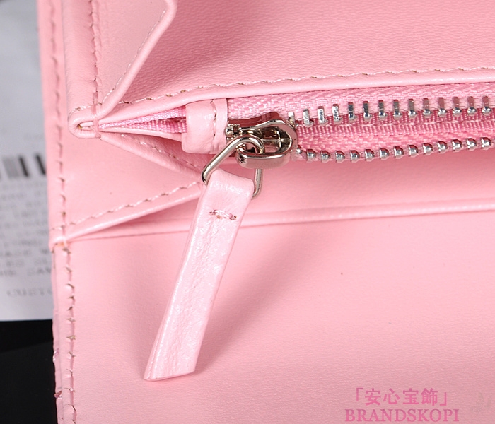 シャネル 長財布 CHANEL シャネル 財布 二つ折りフラップ マトラッセ キルティング エナメル ピンク A50096