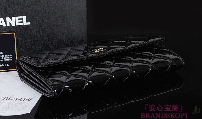 シャネル 長財布 CHANEL シャネル 財布 二つ折りフラップ マトラッセ キルティング エナメル ブラック A50096
