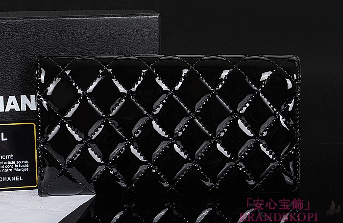 シャネル 長財布 CHANEL シャネル 財布 二つ折りフラップ マトラッセ キルティング エナメル ブラック A50096