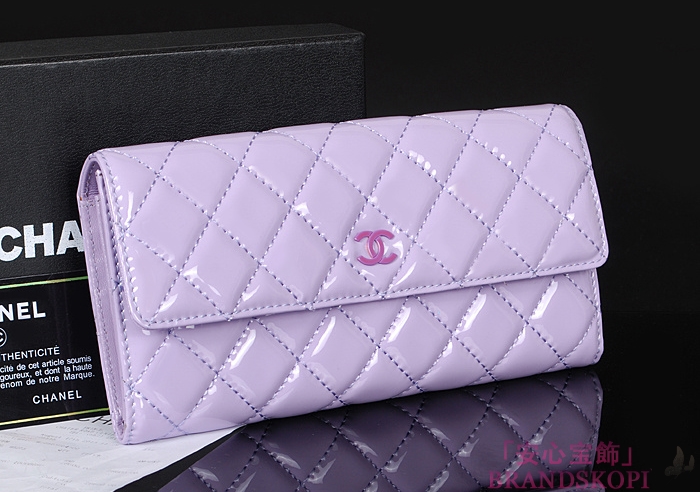 シャネル 長財布 CHANEL シャネル 財布 二つ折りフラップ マトラッセ キルティング エナメル ライラック A50096
