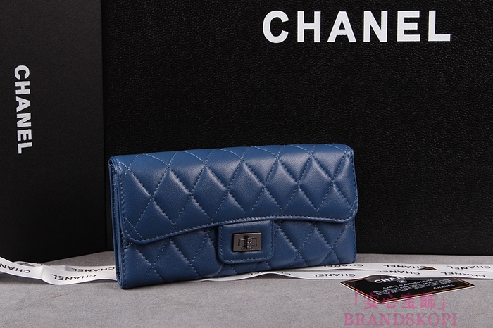 シャネル 長財布 CHANEL シャネル 財布 二つ折り マトラッセ キルティング ラムスキン ブルー A35297