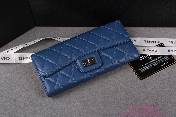 シャネル 長財布 CHANEL シャネル 財布 二つ折り マトラッセ キルティング ラムスキン ブルー A35297