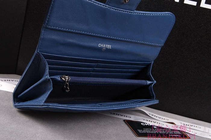 シャネル 長財布 CHANEL シャネル 財布 二つ折り マトラッセ キルティング ラムスキン ブルー A35297