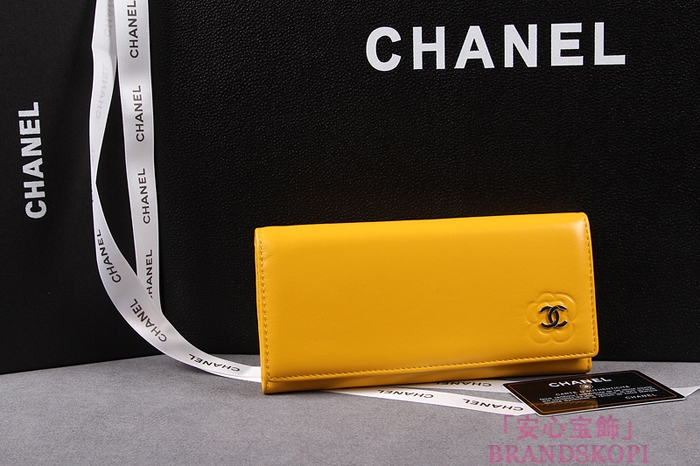 CHANEL シャネル クルーズライン カメリア 長財布 ラムスキン イエロー A47004