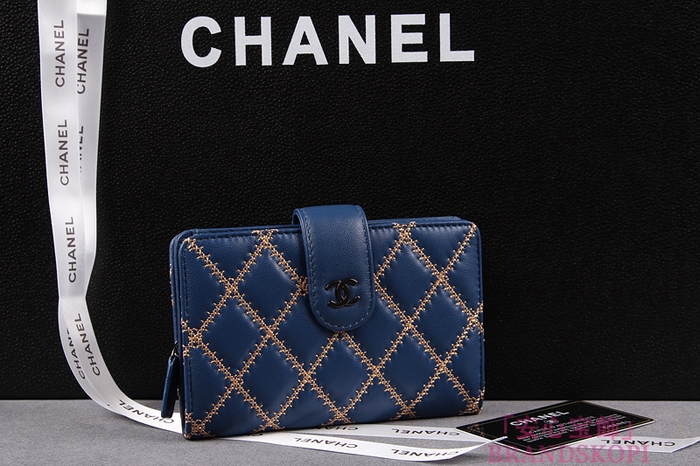 シャネル 長財布 CHANEL シャネル 財布 二つ折り マトラッセ ゴールドライン キルティング ラムスキン ブルー A48667
