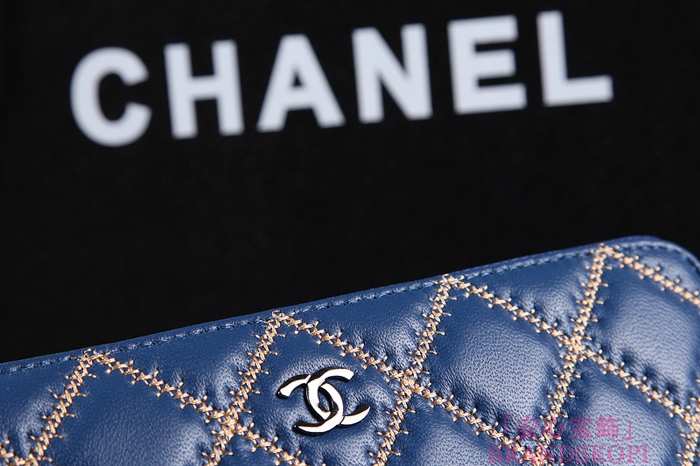 CHANEL（シャネル）レディース 財布 ラムスキン マトラッセ ゴールドライン ラウンドジップ ブルー A50098